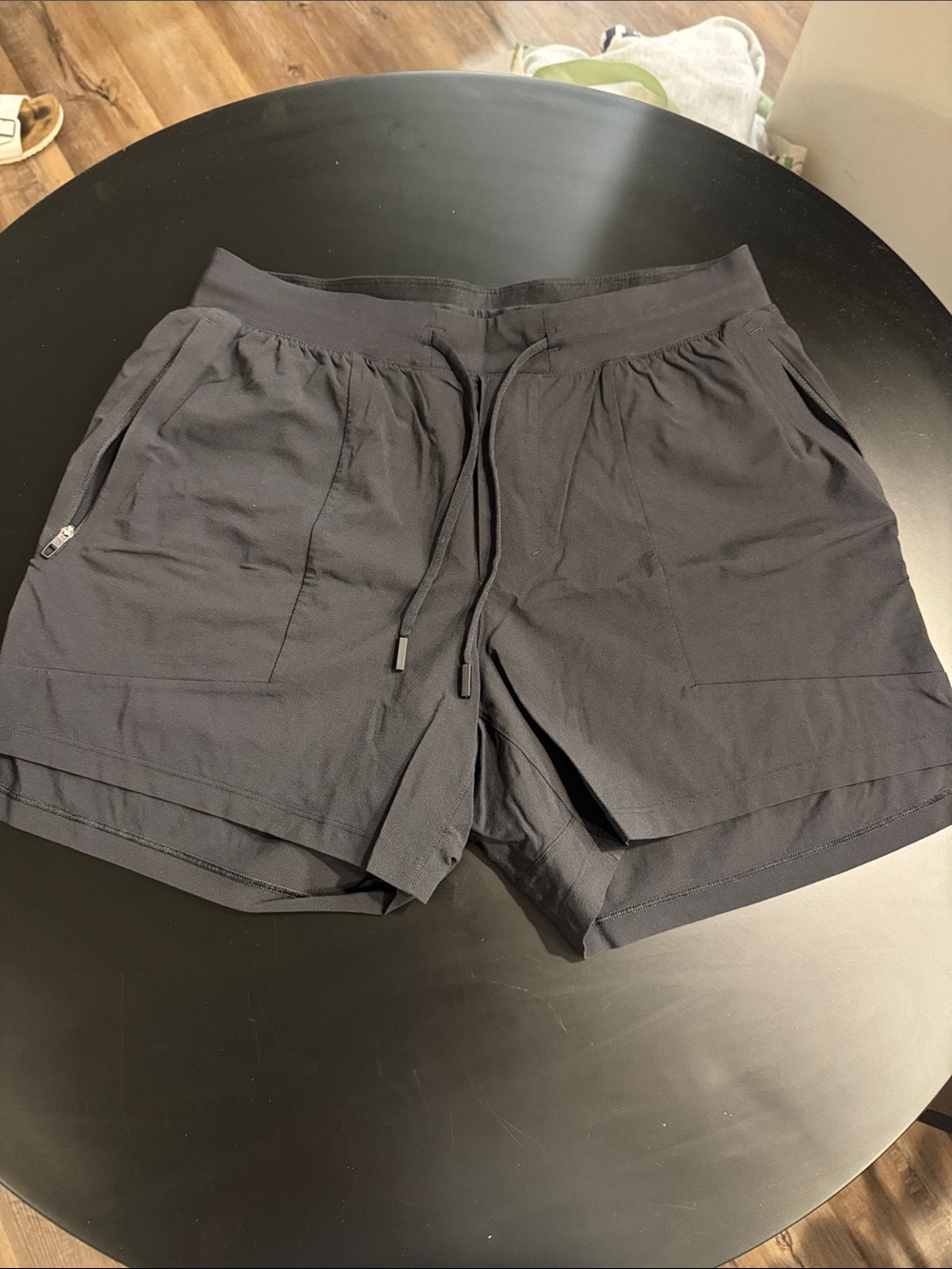 lululemon athletica Men's Charcoal Black linerless Athletic Drawstring Shorts